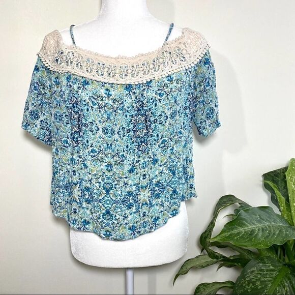 Xhilaration boho off the shoulder top size small - Picture 3 of 6
